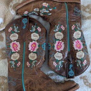 Embroidered Brown Cowboy Boots with Floral Design